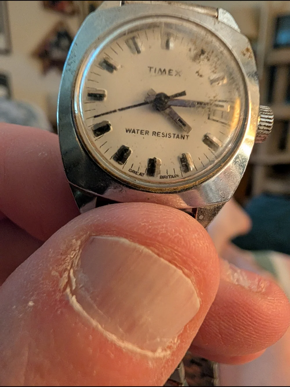 Timex Silver Stainless Steel Water Resistant Watch - White Dial Brand New Batter